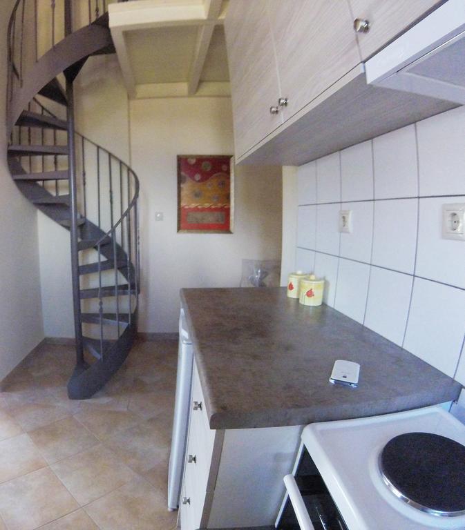 Arapakis Apartment Aegina Kültér fotó